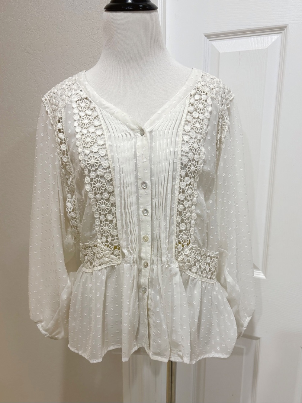 Anthropologie Meadow Rue Lace-Trim Swiss Dot Peplum Blouse - White Size Small